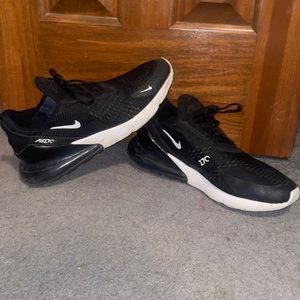Nike Air Max 270 Men’s Size 13